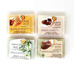 Kit 4 Saponette Artigianali – Mandorla, Germe di Grano, Pappa Reale, Canapa