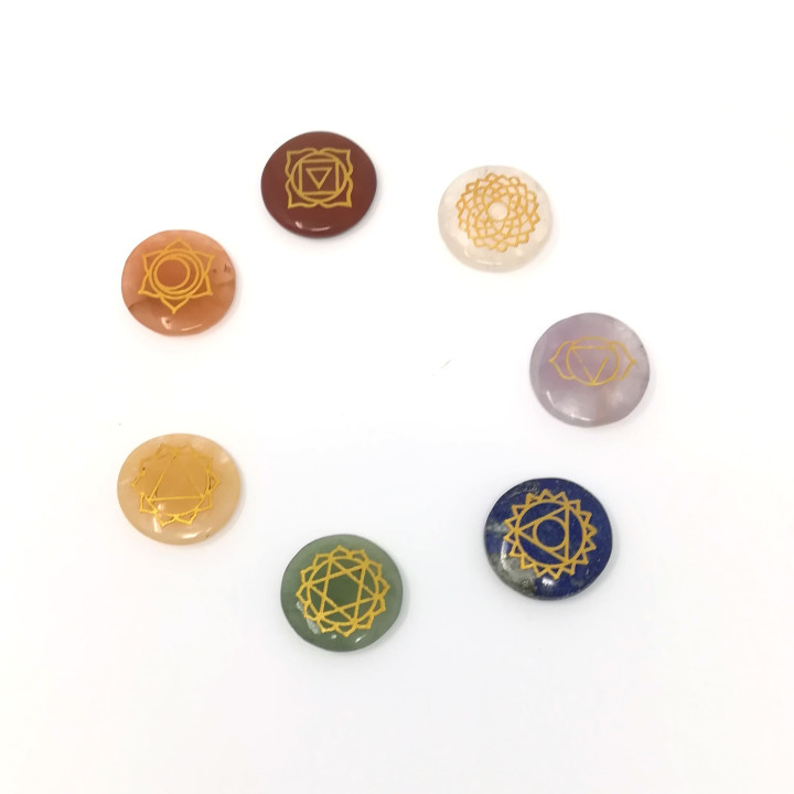 Set Chakra Pietre Incise per Cristalloterapia